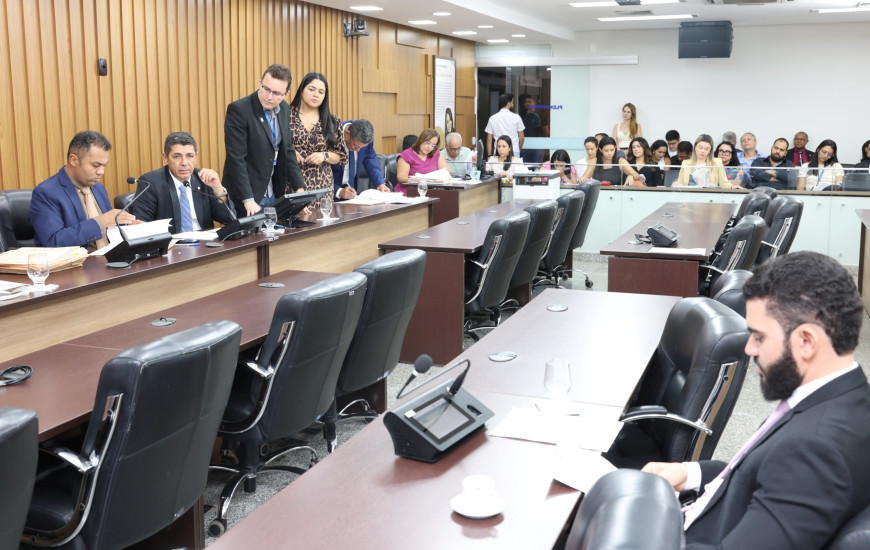 Aprovação da PEC ocorreu na CCJ e agora vai ao plenário para apreciação