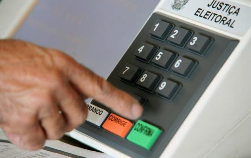Eleitos terão contas julgadas até dezembro