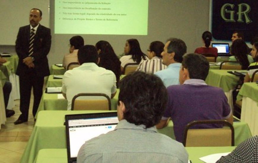 GR realiza Curso