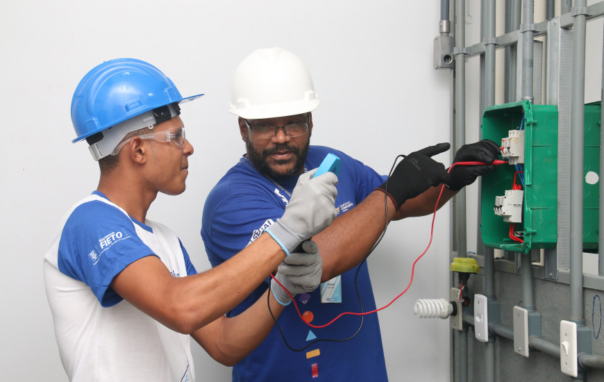 Curso SENAI Distribuição de Rede 