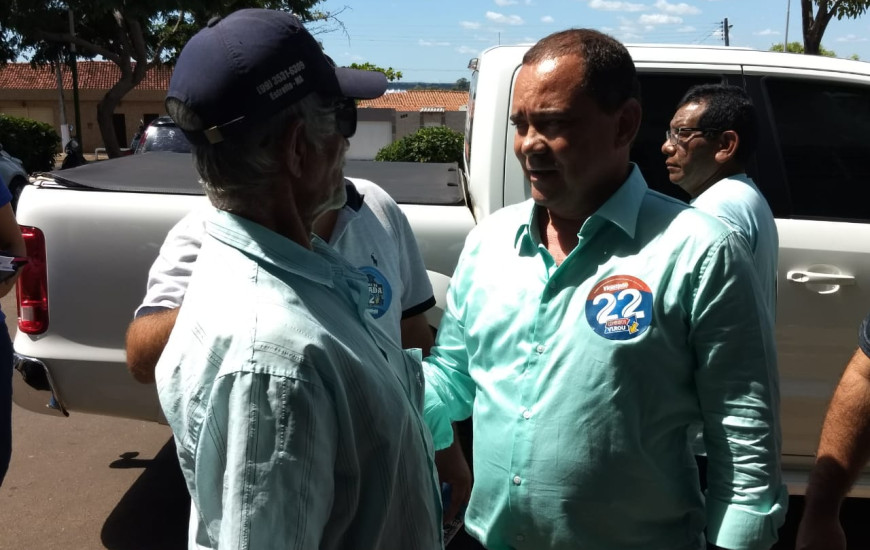 Candidato faz campanha em Tocantinópolis
