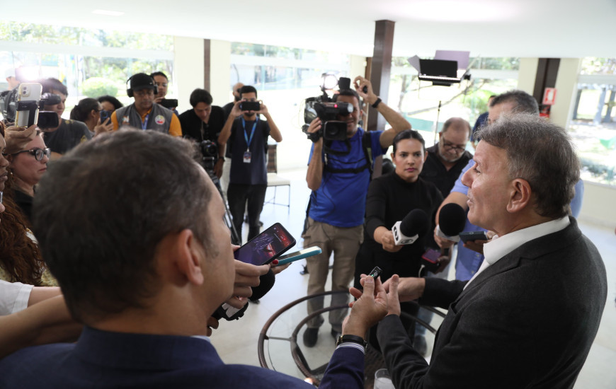 Eduardo Siqueira em coletiva em maio após ação da PF