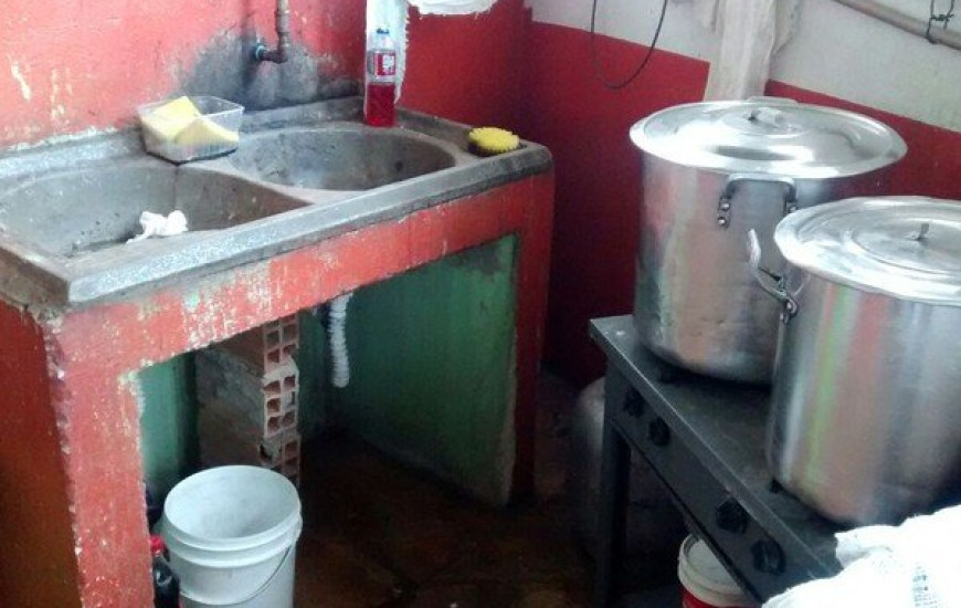 Fábrica de sorvete é fechada pela fiscalização