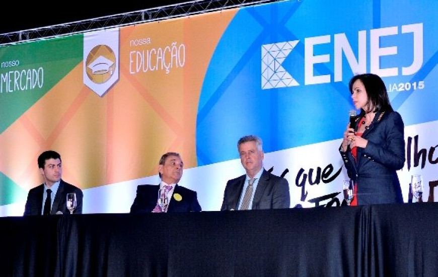 Deputada destaca importância de empresas juniores