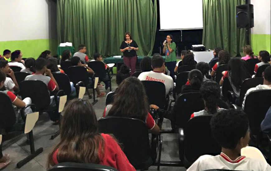 Estudantes de seis unidades escolares