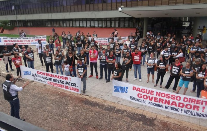 Servidores da Saúde fazem Ato Público em Palmas