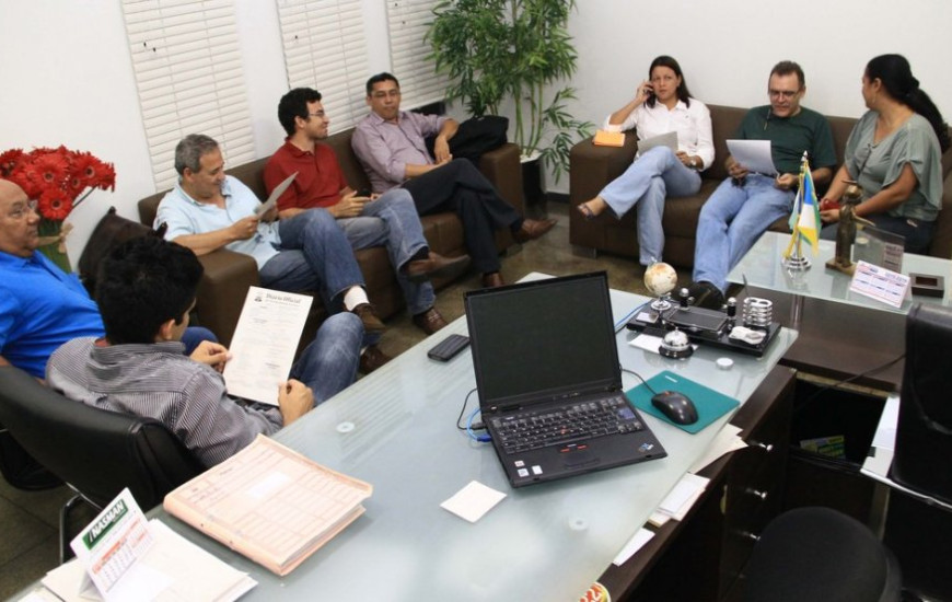 Equipe termina levantamento