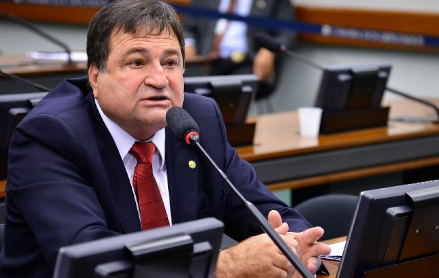 Deputado quer identificação biométrica em estádios