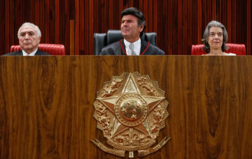 Michel Temer e Cármen Lúcia participaram da posse de Fux