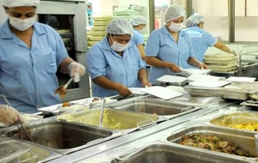 Refeições estão em falta constantemente no HGP