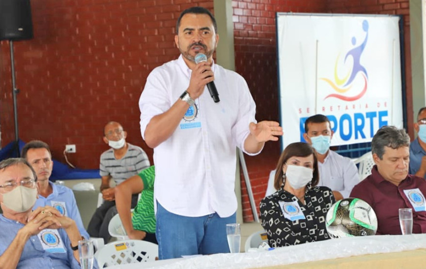 Encontro com gestores municipais da área de esportes ocorreu neste sábado, 30
