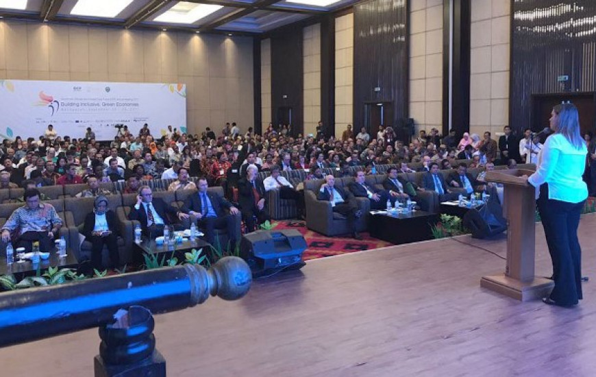 Claudia Lelis na abertura da Reunião Anual do GCF