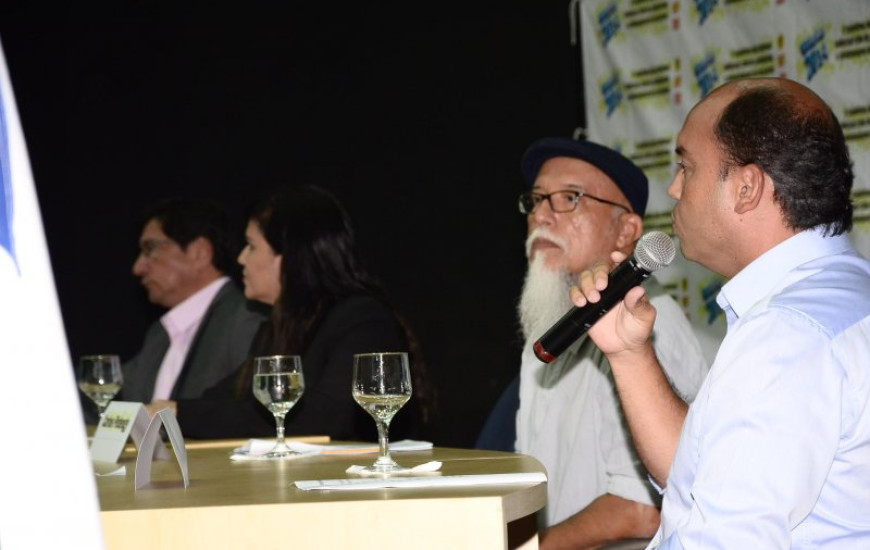 Sandoval Cardoso durante sabatina