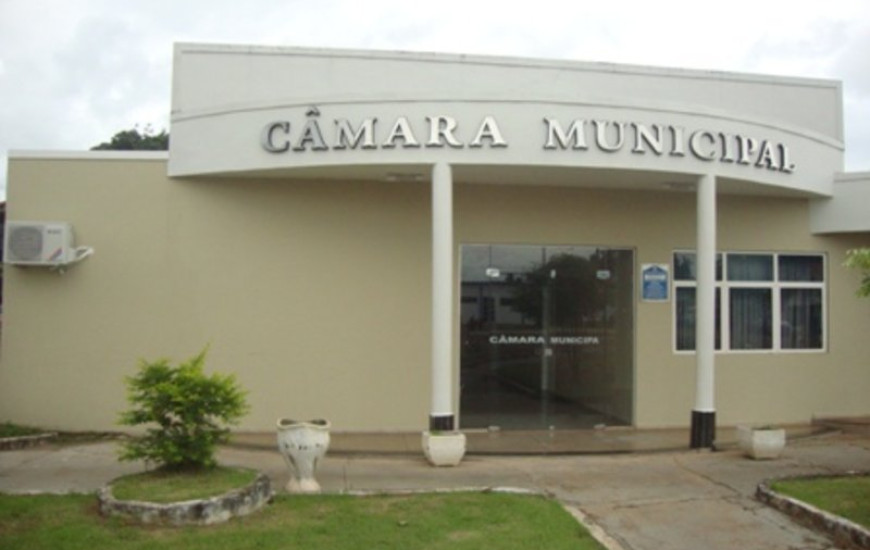 Juiz determina que nova lista de vereadores seja elaborada