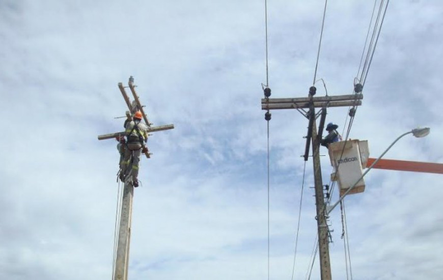 Energia é desligada durante a manutenção