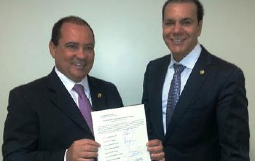 Ataídes substitui Vicentinho Alves