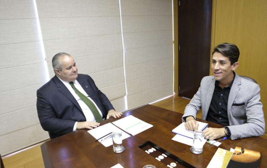 Henrique Pires e Álvaro Júnior sobre ações de desenvolvimento cultural.