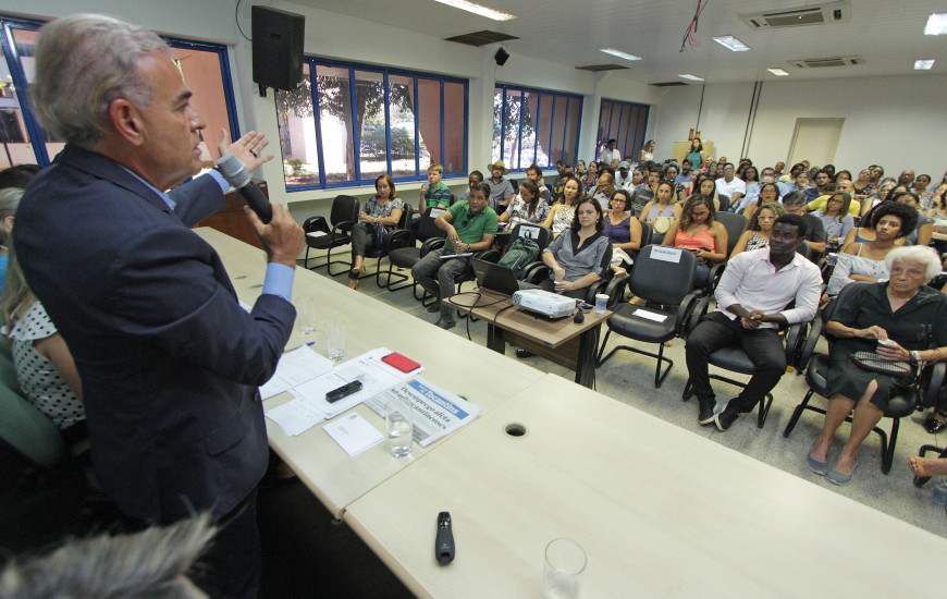 Paulo Mourão anunciou mais emendas para a UFT investir na capacitação