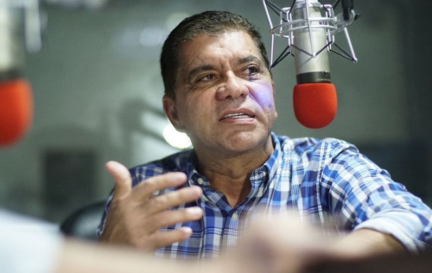 Amastha respondeu diversos questionamentos dos internautas na manhã deste sábado