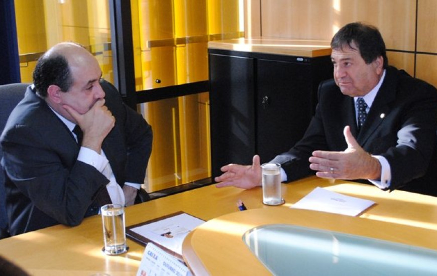 Halum e presidente da Anatel