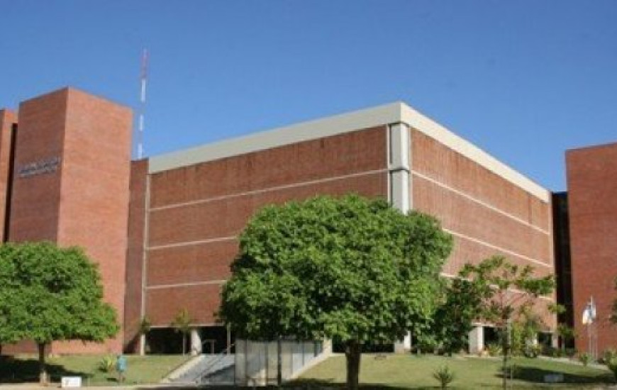 Julgamento é adiado no TCE