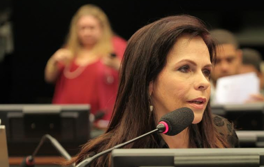 Deputada federal Profª Dorinha