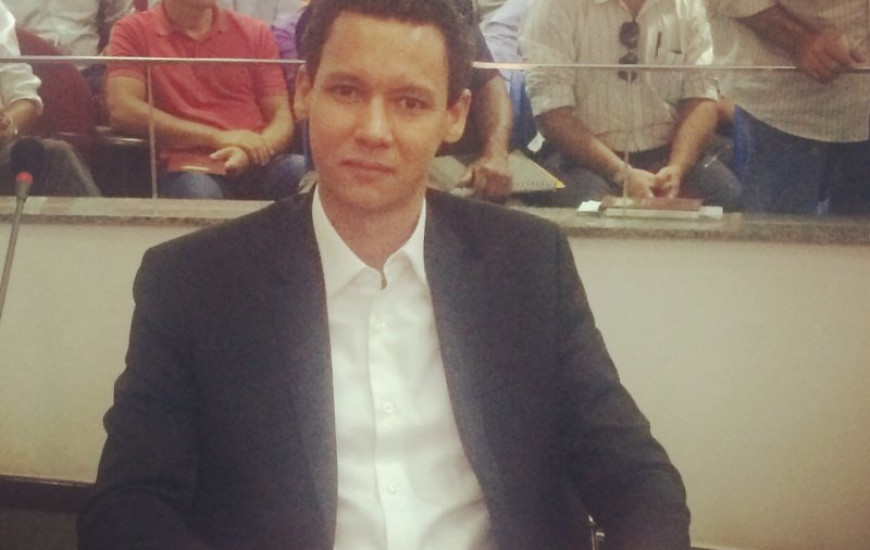 Jr. Luiz: contra o distritão