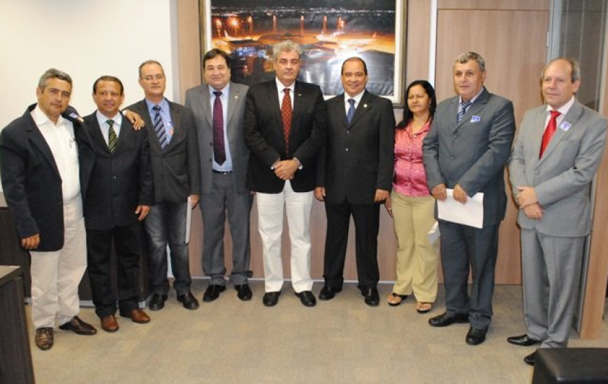 Halum, Vicentinho e prefeitos em audiência