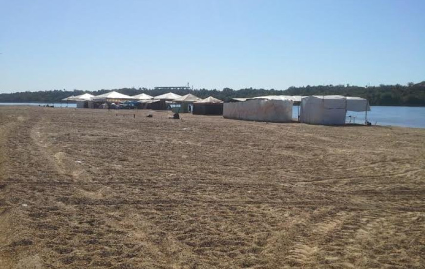 Praia Bom Será às margens do Rio Tocantins