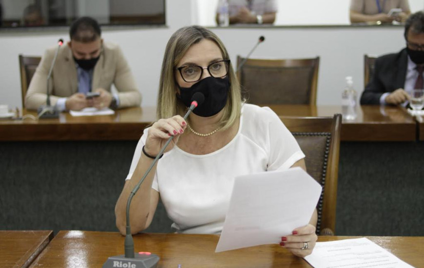 Deputada estadual Claudia Lelis (PV)