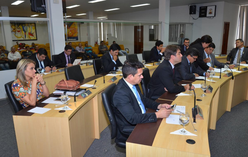 Foram realizadas 41 sessões ordinárias e 40 extraordinárias