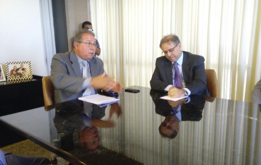 Eurípedes e Miranda buscam soluções para crise penitenciária