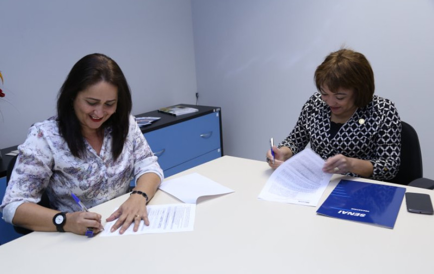 Termo foi assinado entre Senai e Sine