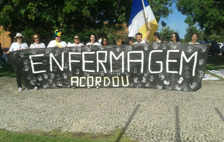 Enfermeiros se mobilizam