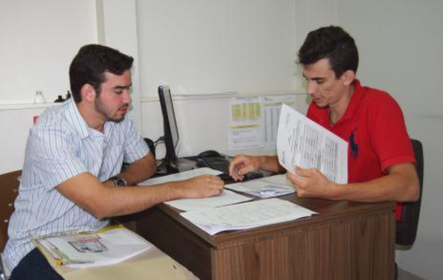 Oportunidade abrange 11 cursos de duas instituições particulares no município