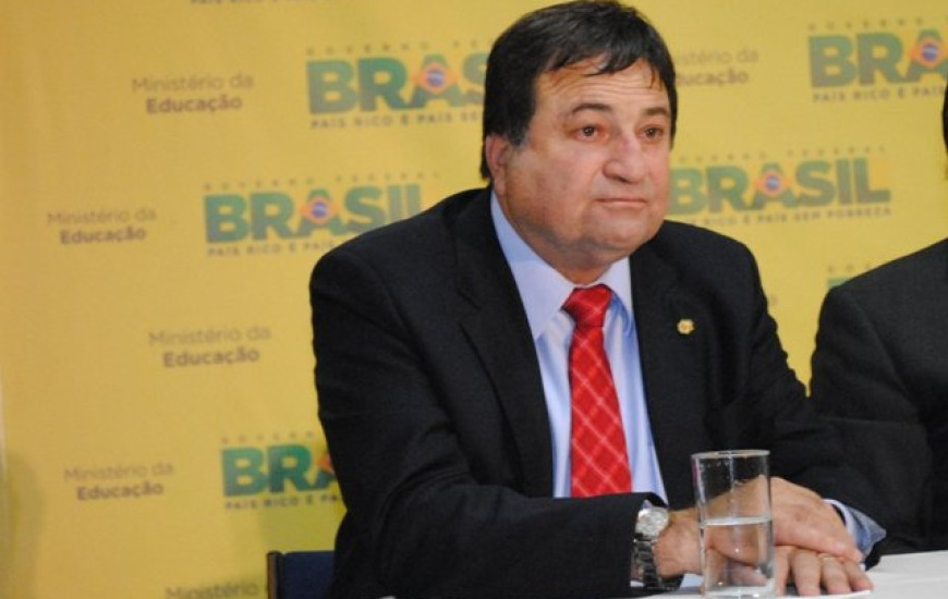 Deputado César Halum