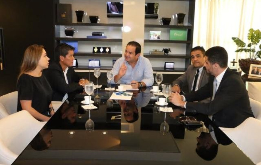 Deputada busca soluções para a segurança pública