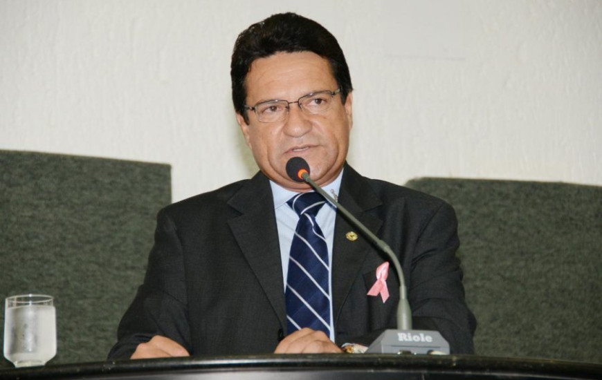 Presidente da AL critica ação de delegado