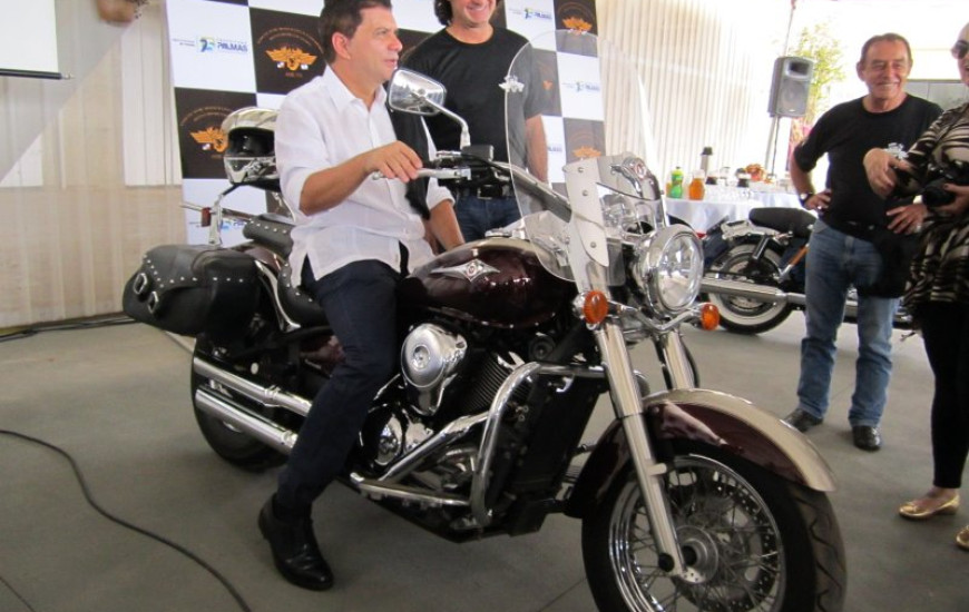 Prefeito de Palmas, Carlos Amastha