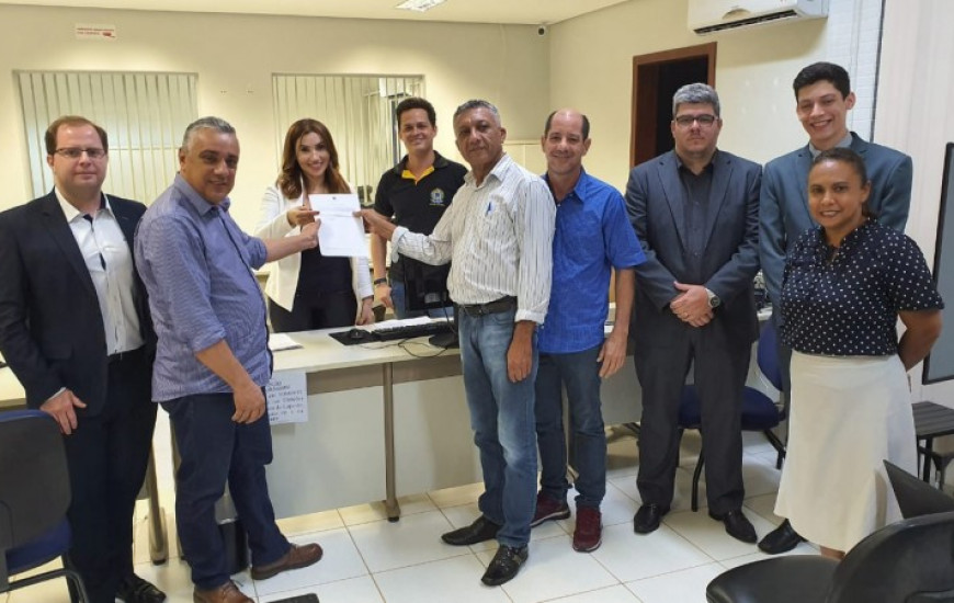 Júnior Bandeira e José Edival, 1ª chapa a ser registrada