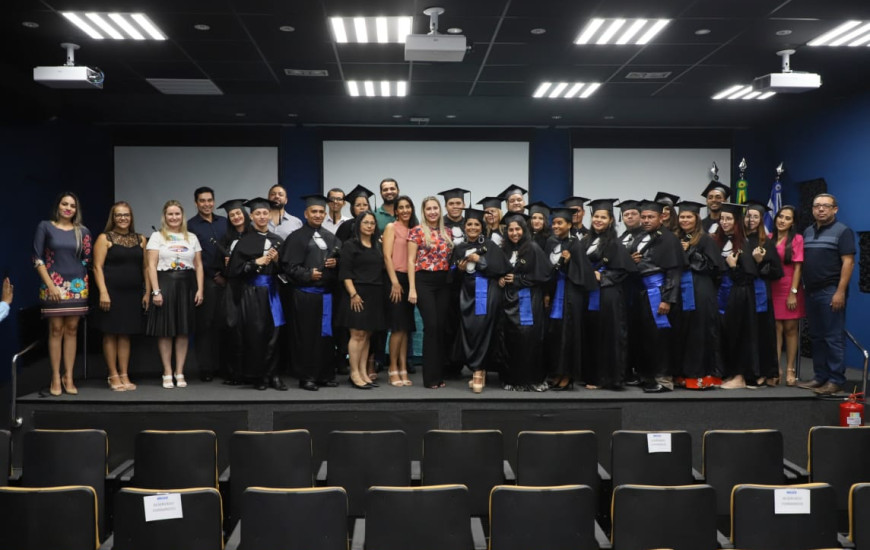 Formatura da Nova Eja