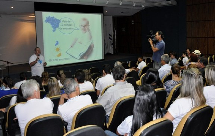 Sebrae lança movimento compre no pequeno negócio