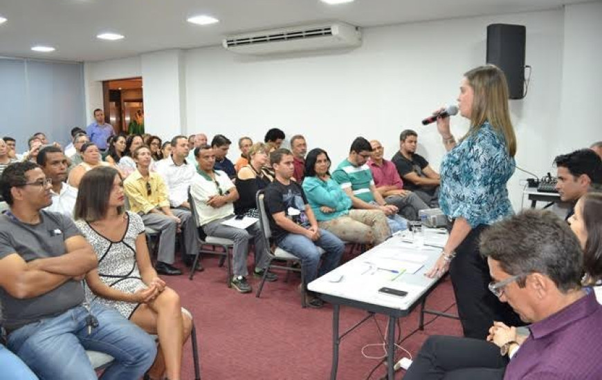 Cláudia Lelis constrói Plano de Governo