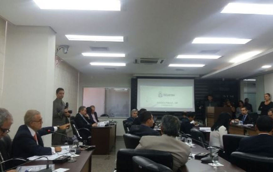 Secretários apresentaram situação fiscal do governo na AL