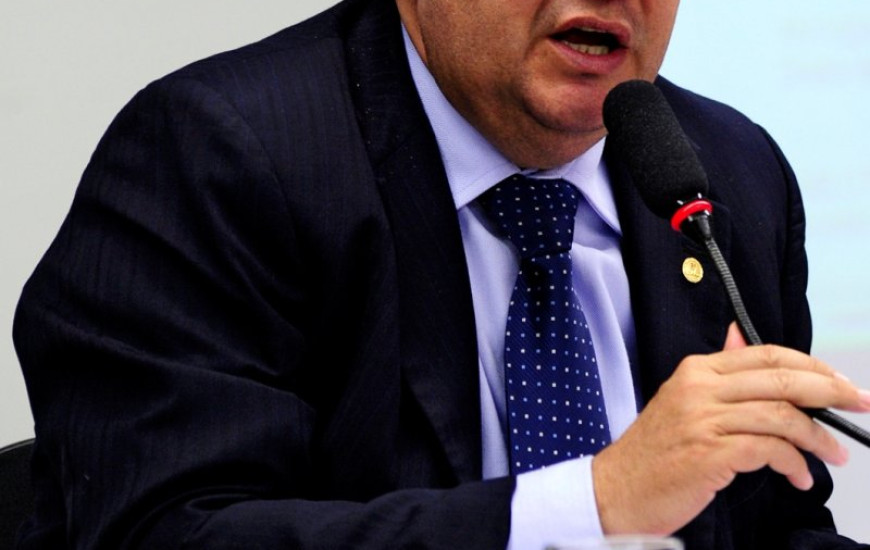 Deputado acusa Katia Abreu de plantar informações