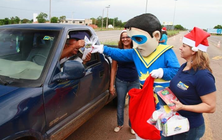 Motoristas receberam orientações e kits