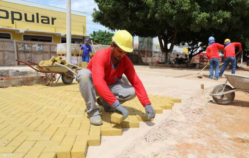 Praça das Nações receberá piso com mosaico