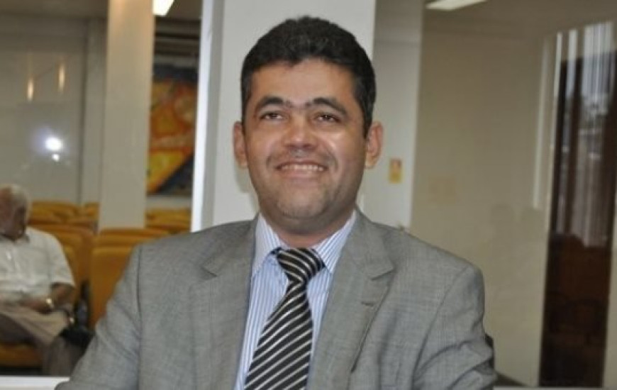 Neris avalia aliança como amadurecimento político