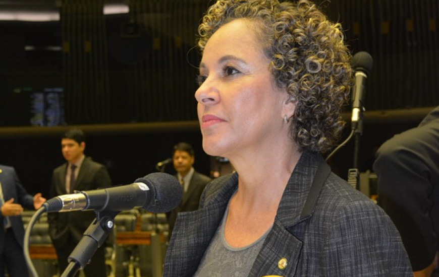 Deputada federal Josi Nunes