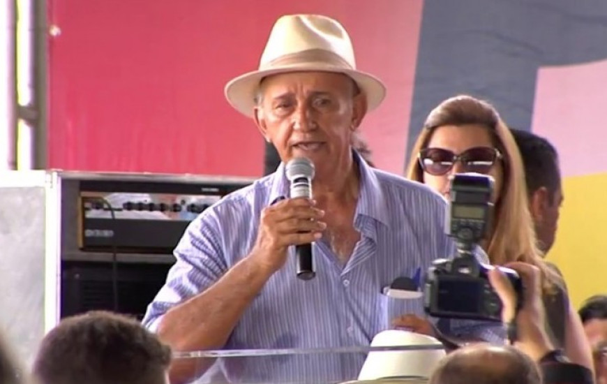 Derval de Paiva havia dado entrevista dias antes de cancelar a reunião